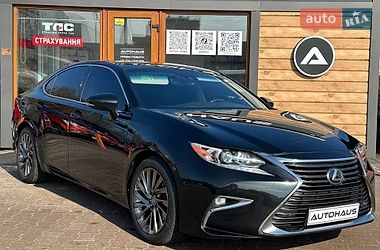 Lexus ES  2015