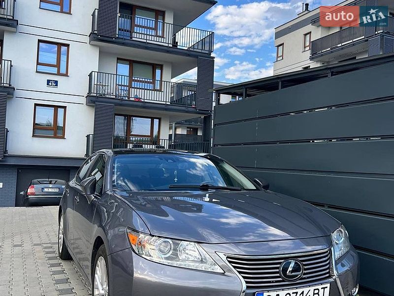 Lexus ES 2013