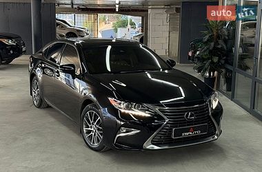 Lexus ES 2018