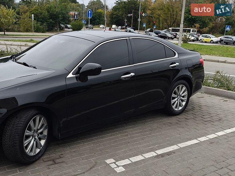 Седан Lexus ES 2008 в Киеве