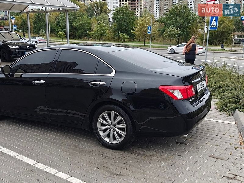 Седан Lexus ES 2008 в Киеве
