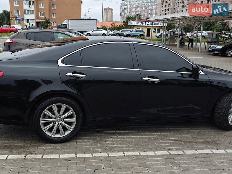Седан Lexus ES 2008 в Киеве