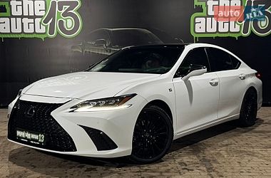 Lexus ES  2018