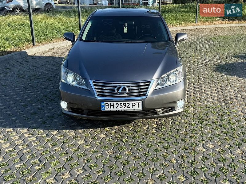 Lexus ES 2012