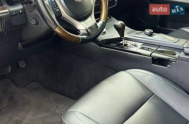 Седан Lexus ES 2012 в Тернополі