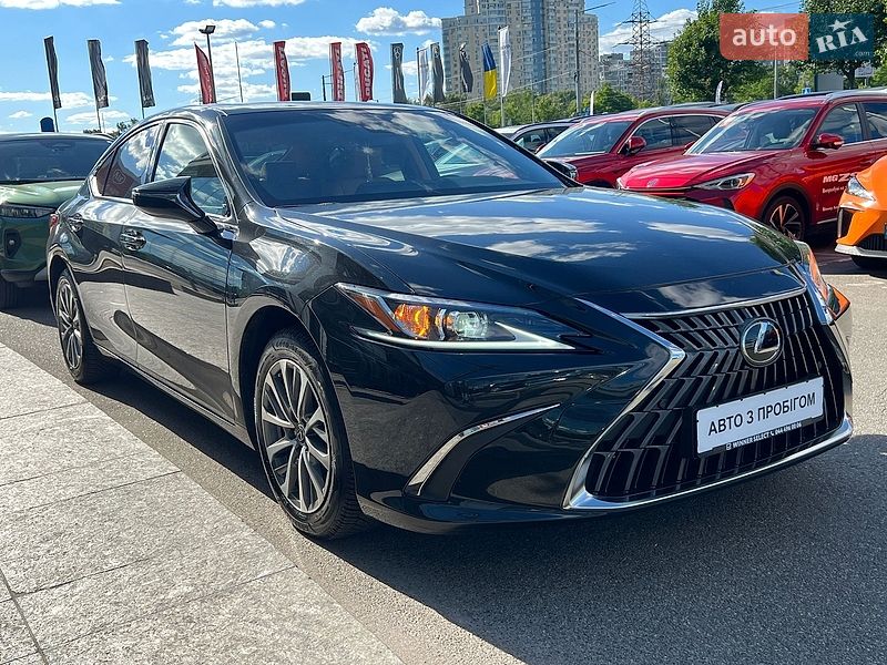 Седан Lexus ES 2023 в Киеве фото 8 Седан Lexus ES 2023 в Киеве