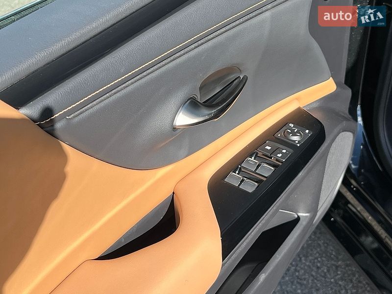 Седан Lexus ES 2023 в Киеве фото 14 Седан Lexus ES 2023 в Киеве