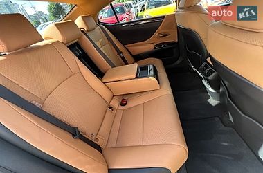Седан Lexus ES 2023 в Киеве фото 20 Седан Lexus ES 2023 в Киеве
