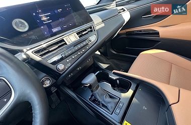 Седан Lexus ES 2023 в Киеве фото 42 Седан Lexus ES 2023 в Киеве