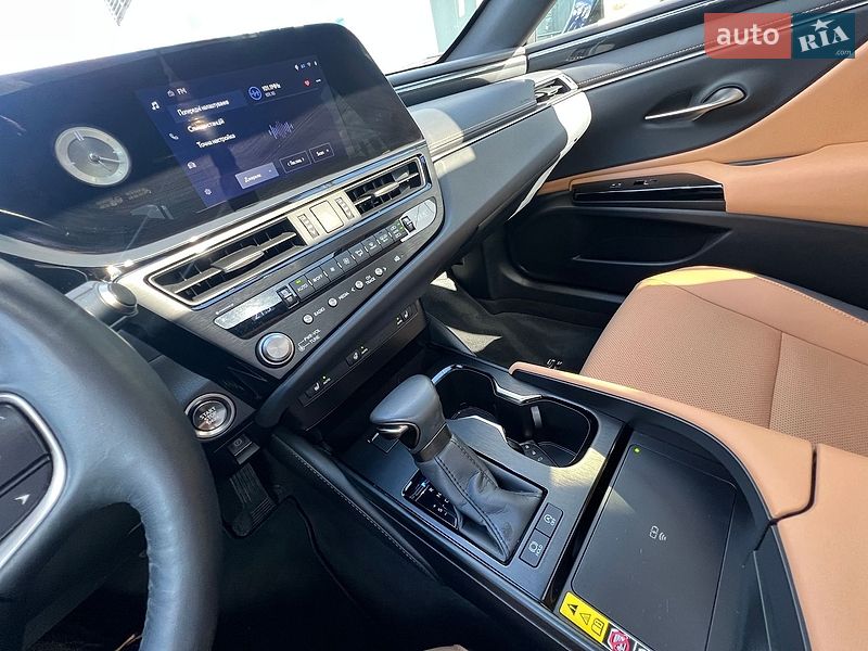 Седан Lexus ES 2023 в Киеве фото 42 Седан Lexus ES 2023 в Киеве