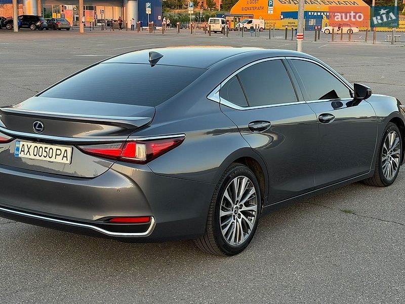 Седан Lexus ES 2019 в Харкові фото 5 Седан Lexus ES 2019 в Харкові