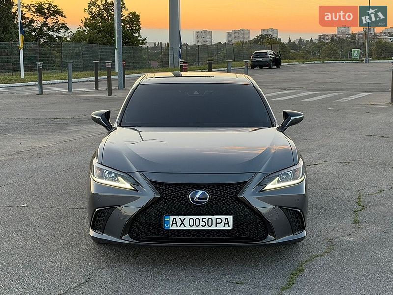 Седан Lexus ES 2019 в Харкові фото 8 Седан Lexus ES 2019 в Харкові
