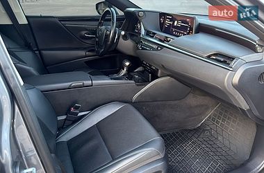 Седан Lexus ES 2019 в Харкові фото 13 Седан Lexus ES 2019 в Харкові