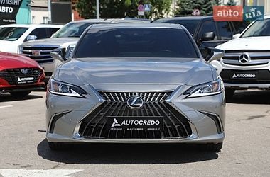 Седан Lexus ES 2023 в Харкові