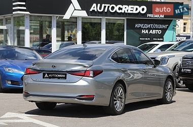 Седан Lexus ES 2023 в Харкові