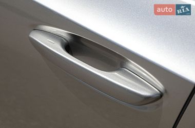 Седан Lexus ES 2023 в Харкові