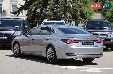 Седан Lexus ES 2023 в Харкові