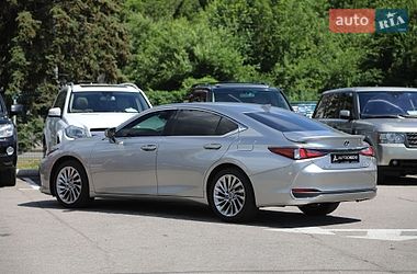 Седан Lexus ES 2023 в Харкові