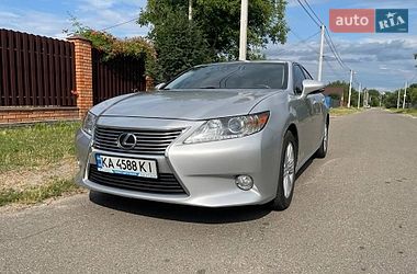 Lexus ES  2014