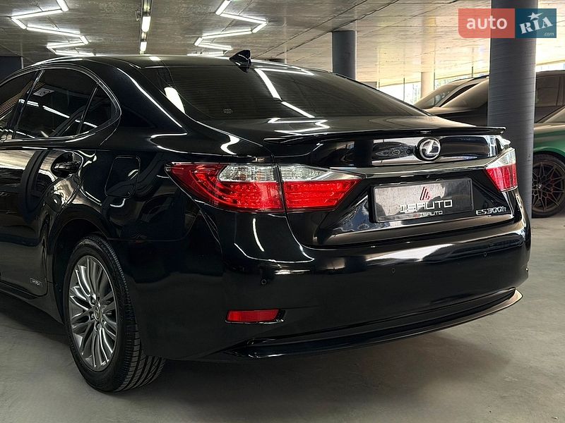 Седан Lexus ES 2015 в Одесі фото 13 Седан Lexus ES 2015 в Одесі