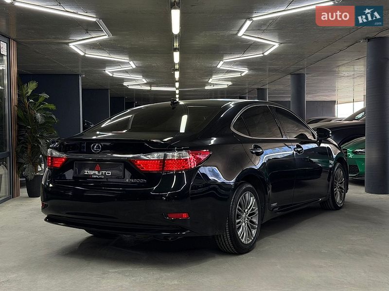 Седан Lexus ES 2015 в Одесі фото 16 Седан Lexus ES 2015 в Одесі
