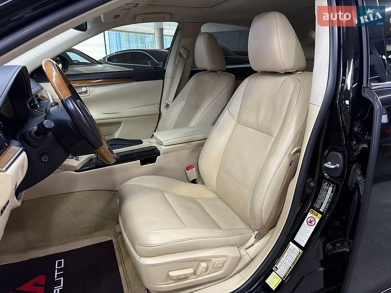 Седан Lexus ES 2015 в Одесі фото 20 Седан Lexus ES 2015 в Одесі