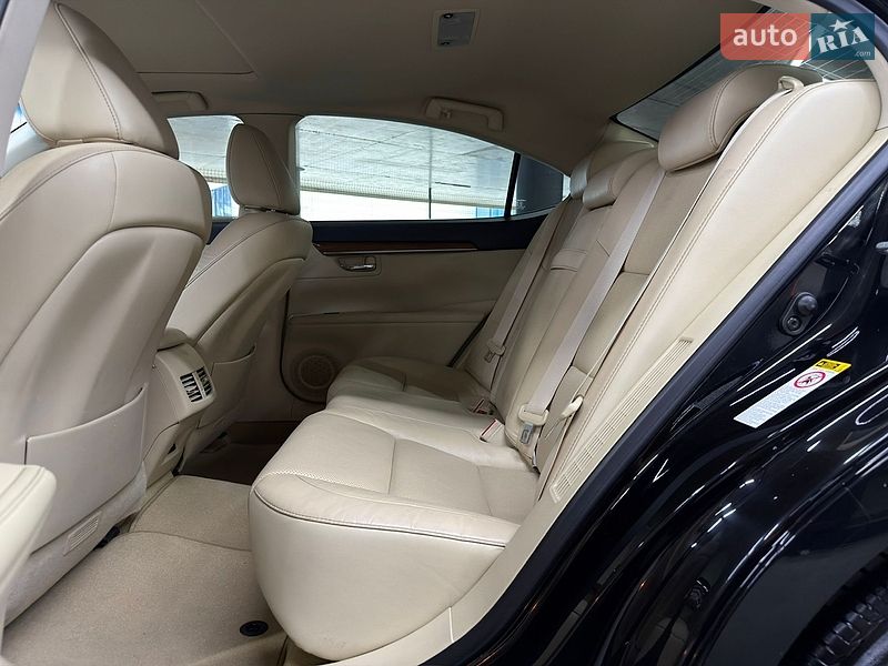 Седан Lexus ES 2015 в Одесі фото 26 Седан Lexus ES 2015 в Одесі