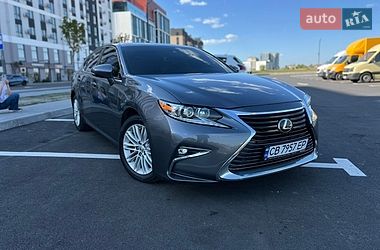 Lexus ES  2016