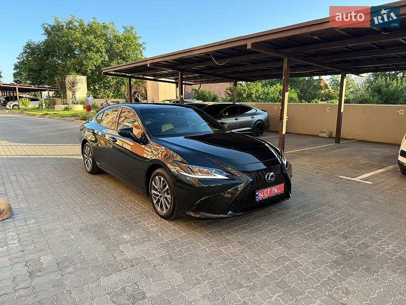 Седан Lexus ES 2022 в Одессе