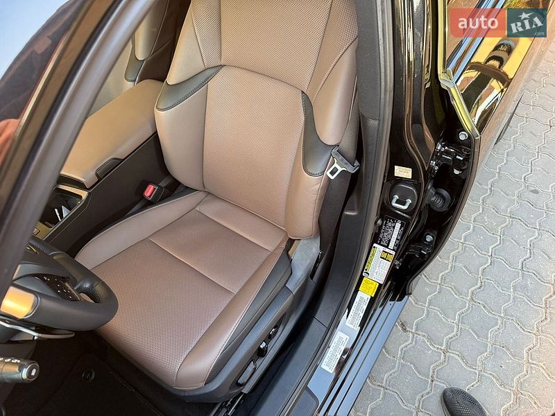 Седан Lexus ES 2022 в Одессе