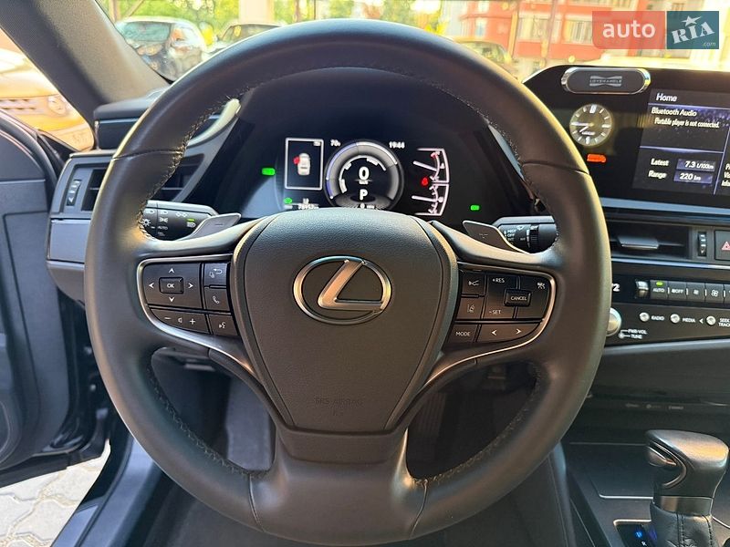 Седан Lexus ES 2022 в Одессе