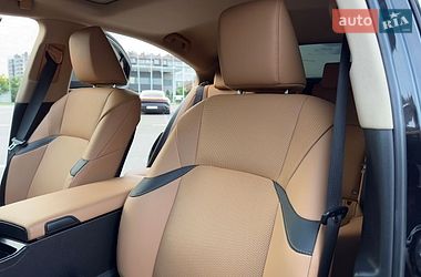 Седан Lexus ES 2021 в Києві