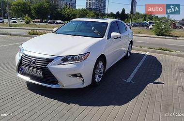 Седан Lexus ES 2014 в Києві Седан Lexus ES 2014 в Києві