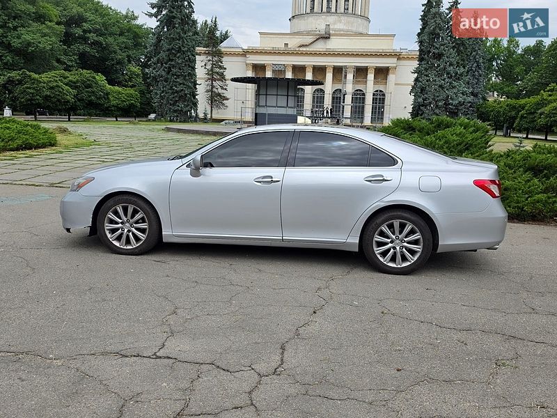 Седан Lexus ES 2007 в Киеве
