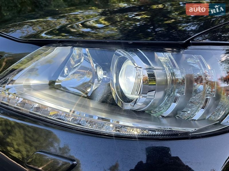 Седан Lexus ES 2014 в Харькове