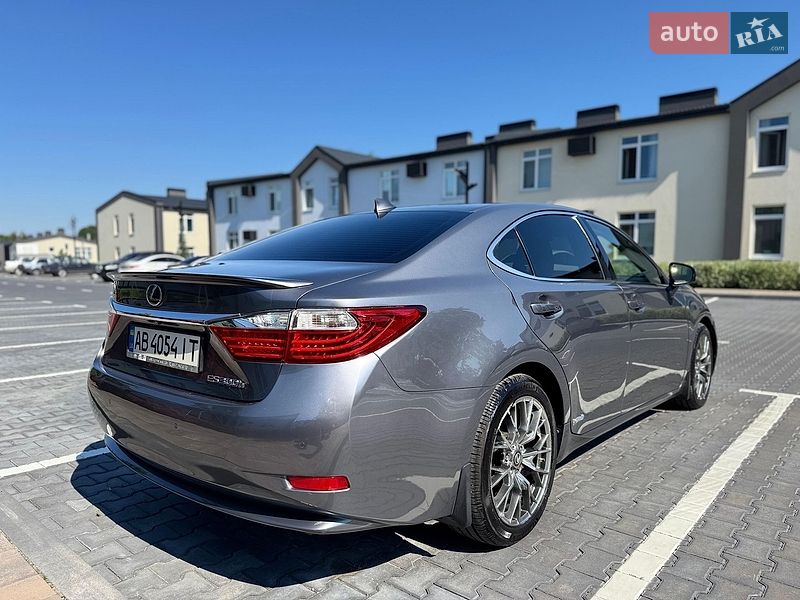 Седан Lexus ES 2015 в Києві фото 5 Седан Lexus ES 2015 в Києві