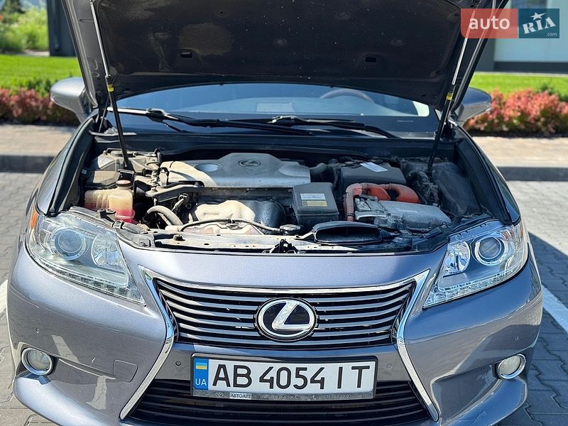 Седан Lexus ES 2015 в Києві фото 13 Седан Lexus ES 2015 в Києві