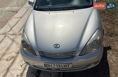 Lexus ES  2005