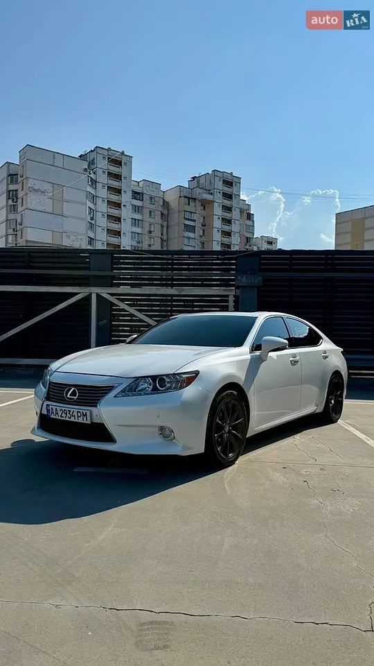2012 Lexus ES - фото 1