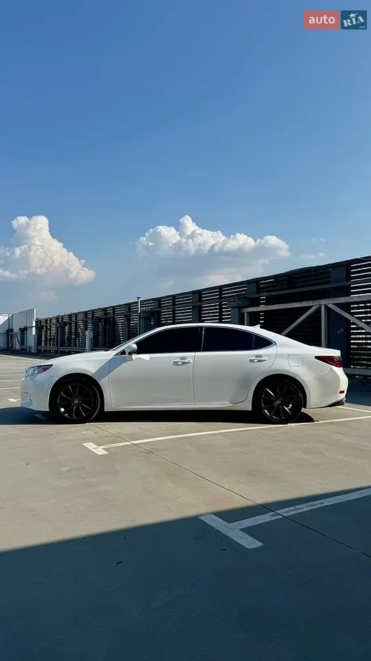 2012 Lexus ES - мініатюра 3