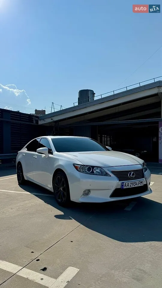 2012 Lexus ES - мініатюра 2