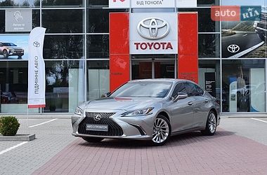 Седан Lexus ES 2021 в Житомирі