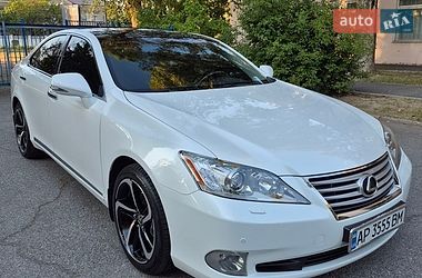 Lexus ES  2011