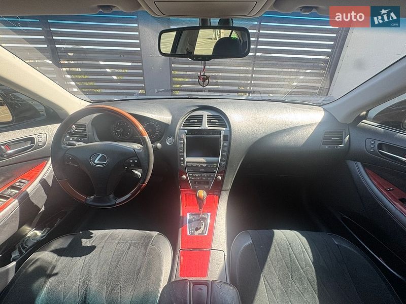 Седан Lexus ES 2008 в Києві