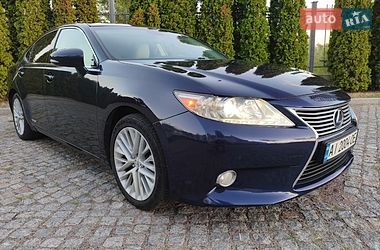Седан Lexus ES 2013 в Киеве