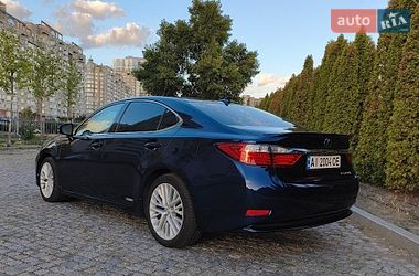 Седан Lexus ES 2013 в Киеве
