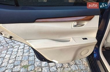 Седан Lexus ES 2013 в Киеве