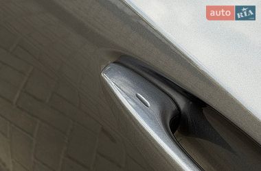 Седан Lexus ES 2019 в Николаеве