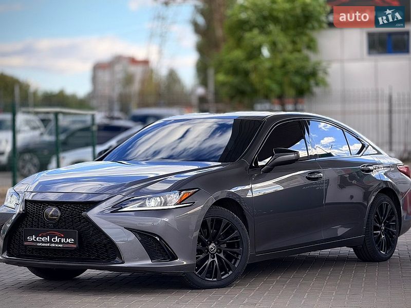 Седан Lexus ES 2019 в Николаеве