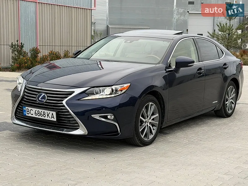 Lexus ES 2018